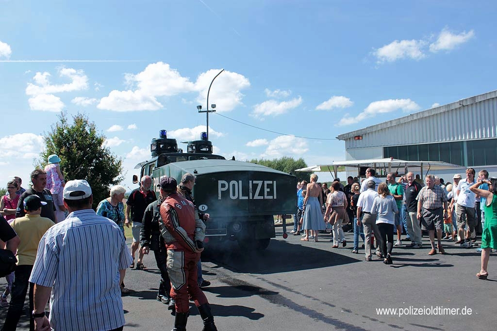 Sommerfest-Polizeioldtimer-Museum_2012 (136).jpg